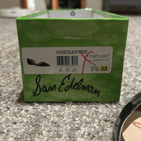🥿SOLD🥿 SAM Edelman Rodney Black Patent Flats 5.5 with Box - Picture 6 of 7